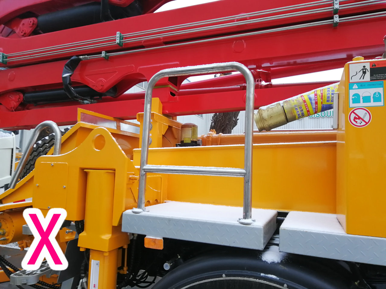 青島小型混凝土泵車價格 (29)