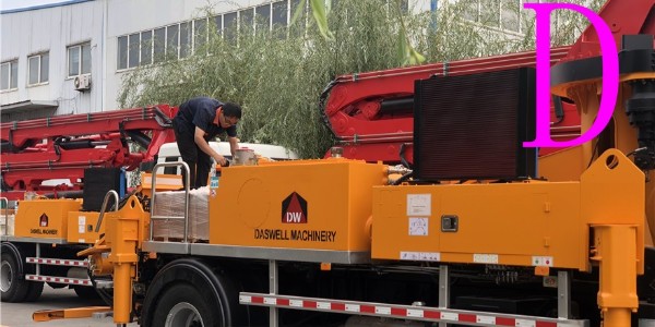 你知道混凝土泵車的發展歷程嗎，小科帶你回顧一下