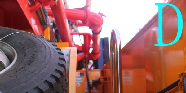 您的小型混凝土泵車(chē)臂架為什么無(wú)法移動(dòng)了？