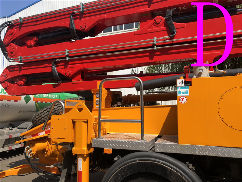 青島小型混凝土泵車價(jià)格 (2)