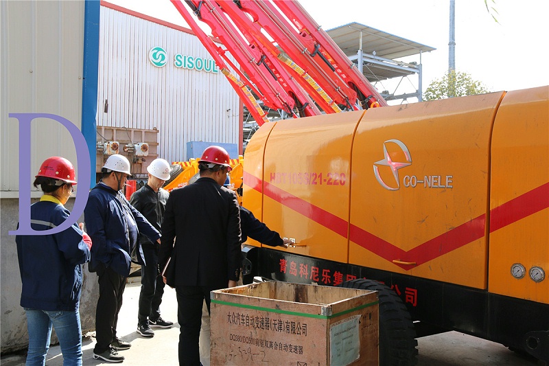 青島混凝土泵車價格 (1)