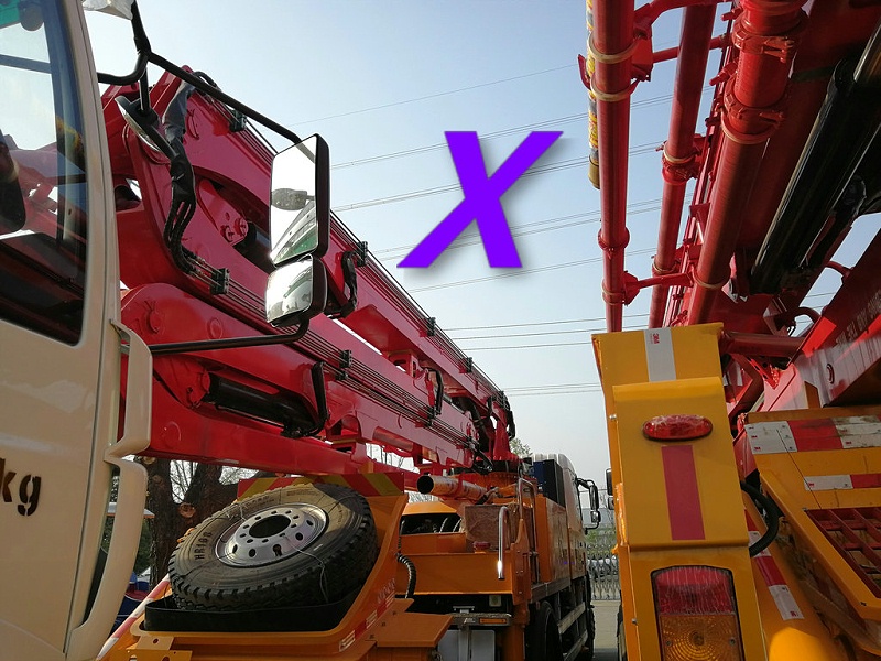 青島小型混凝土泵車價(jià)格